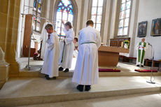 Die neuen Messdiener in St. Crescentius (Foto: Karl-Franz Thiede)